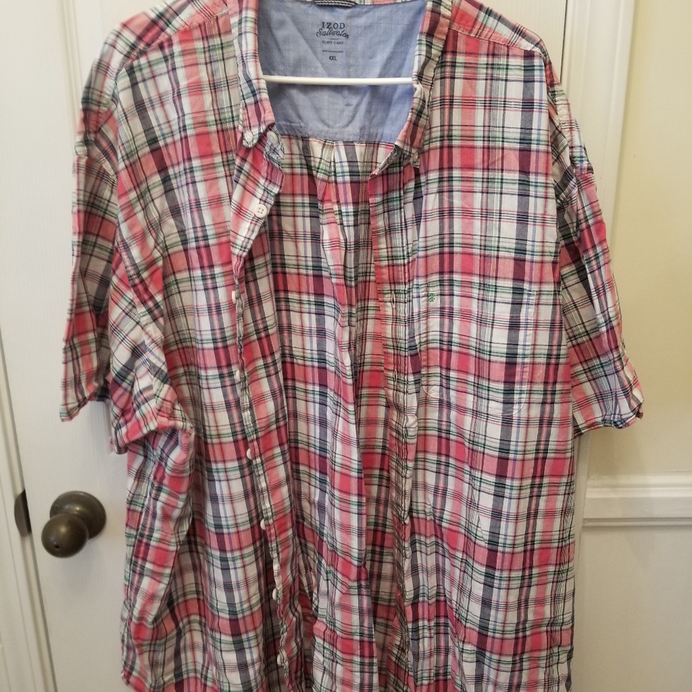 Men short sleeve shirt